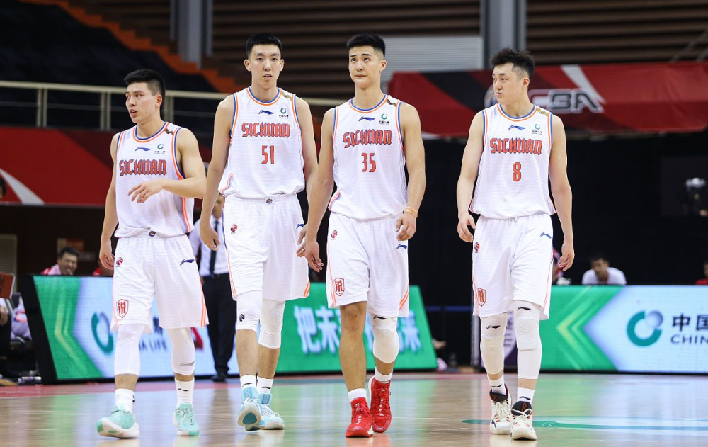 9Games-包含底特律活塞今晚主帅复盘，志在CBA季后赛名次提升，话题不断，数据趋势出现新变化的词条